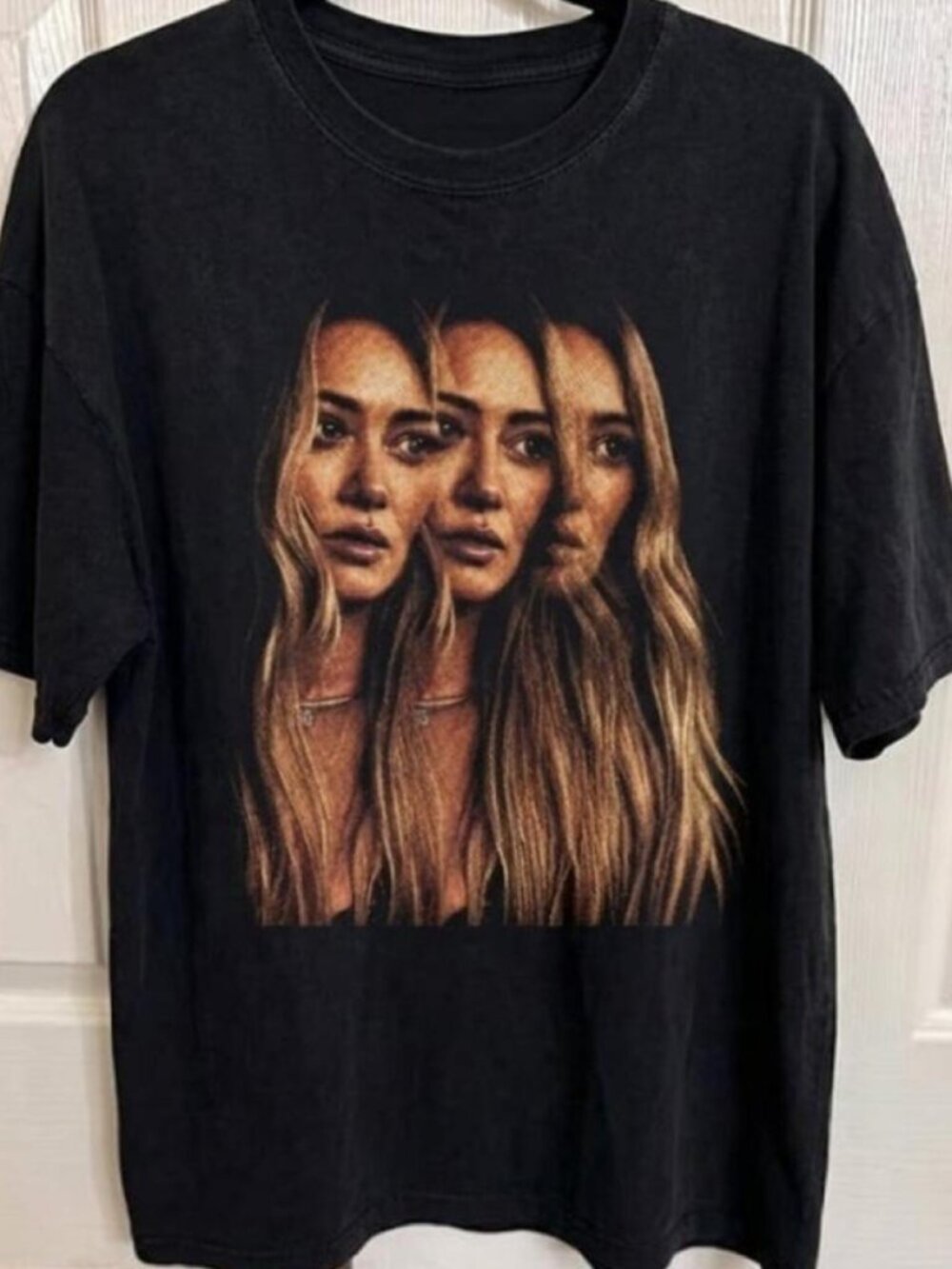 Hilary Duff The Lucky Me Graphic T-Shirt